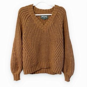 American Eagle | Chunky Knit V-Neck Pullover Sweater